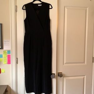 Sleeveless wide leg jumpsuit